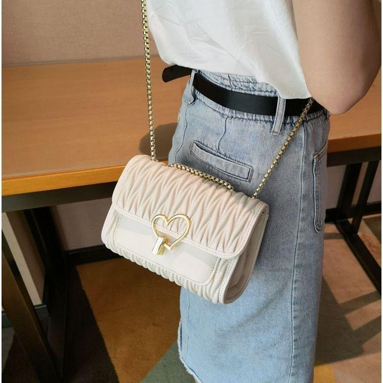 Trendy Dámska 2025 Crossbody Reťazová Kabelka v Zrelom Štýle - Všestranný, Módny Dizajn Inšpirovaný Vôňou