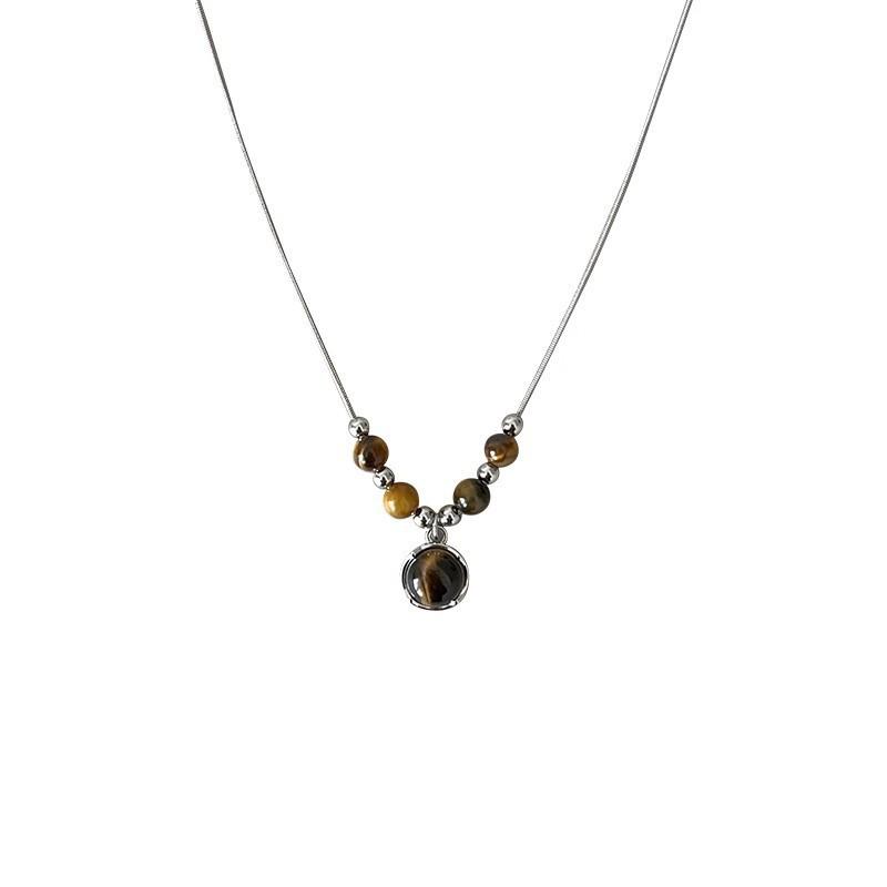 Vintage leather tiger's eye stone pendant necklace women's light luxury niche collarbone chain high-end double-layer stacked sweater chain
