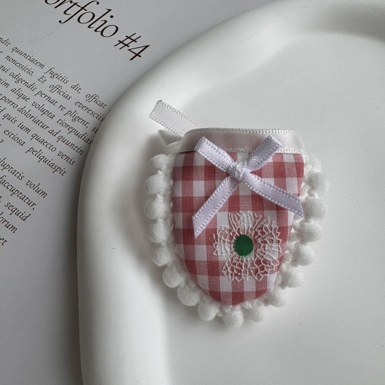 

Слюнявчик для питомца-куклы Лабубу - Самоироничный медвежонок, детские аксессуары Total Length 32cm