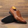 Neue Herren-Kleiderschuhe Spitz zulaufend Retro Designer Leder Freizeitschuhe Mode Hochzeitsschuhe
