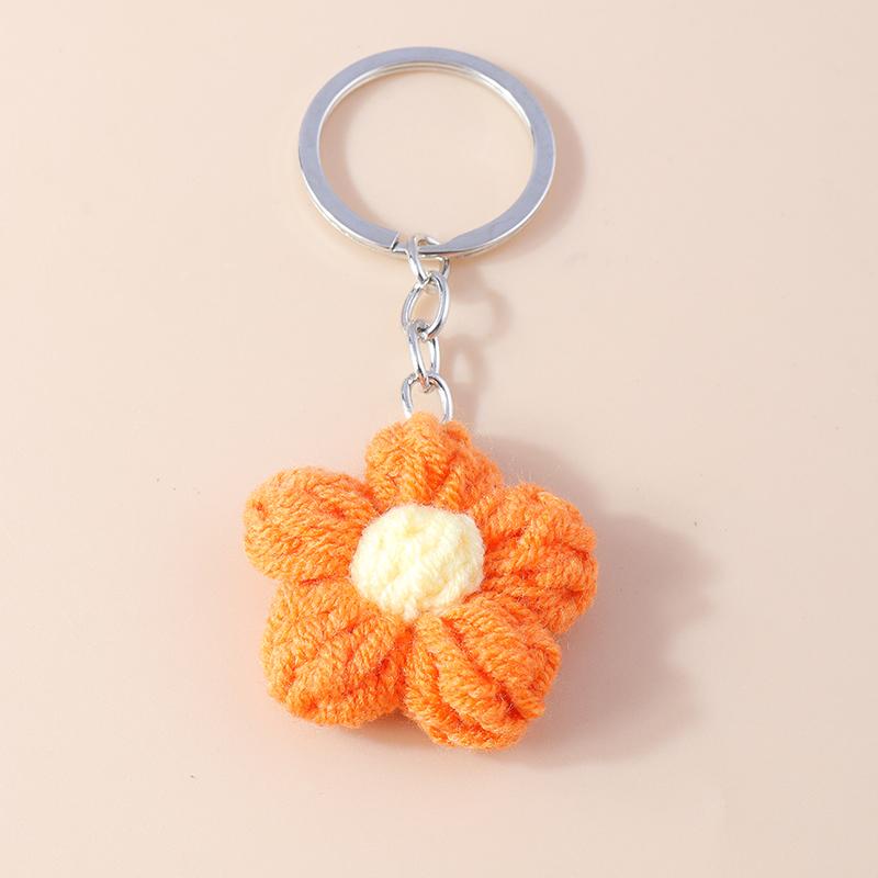Aihua Hot New Handmade Knitted Keychain Keyring For Women Girl Cute Crocheted Flower Pendants Car Key Ring Handbag Charms Gifts