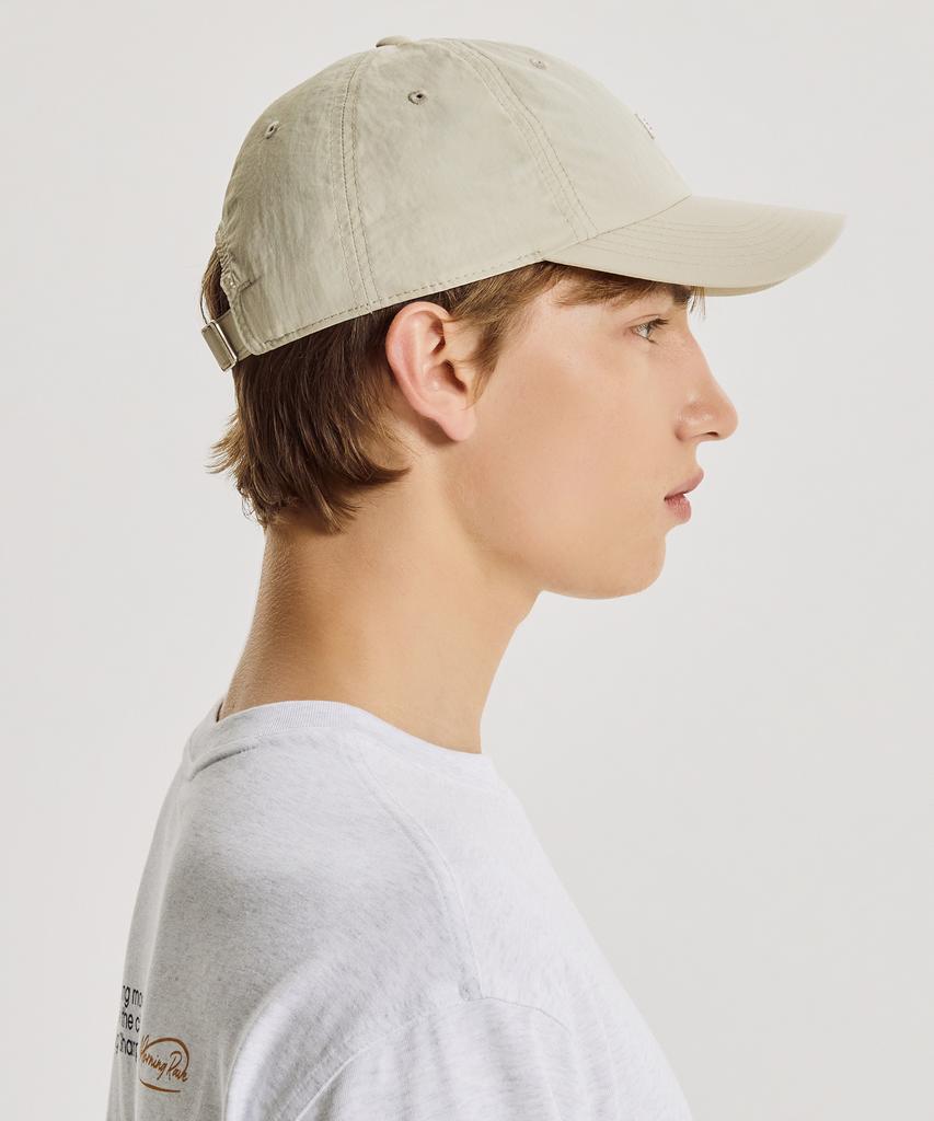 Nyuballanseu Nbgdgf1104 / Wappen Small Logo Nylon Ball Cap (Cream)