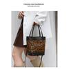 New Winter Genuine Leather Cowhide Leopard Print Shiny European and American Retro High-value Portable Bento Bag for Women