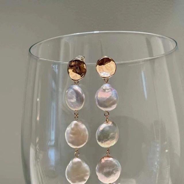 

Natural freshwater pearl baroque strong light earrings stud earrings ins style versatile simple style long earrings Silver needle