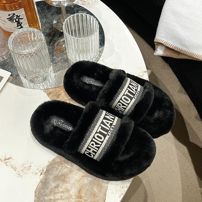 

Xiaoxiangfeng thick-bottomed fluffy slippers women s 2025 new Internet celebrity high-end autumn and winter fashion home plush slippers 35