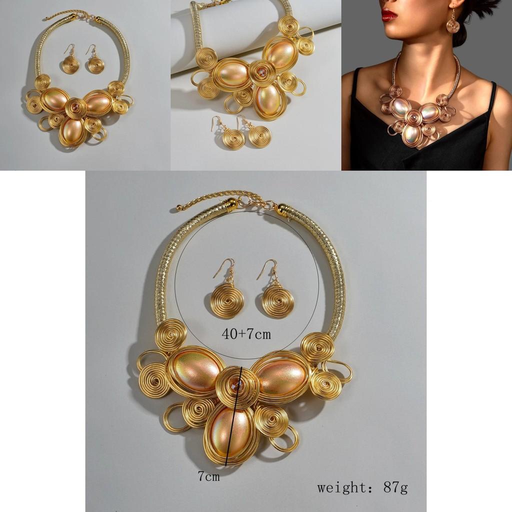 Handcrafted Gold And Silver Alloy Jewelry Set With Geometric Animal Patterns For Trendy Women