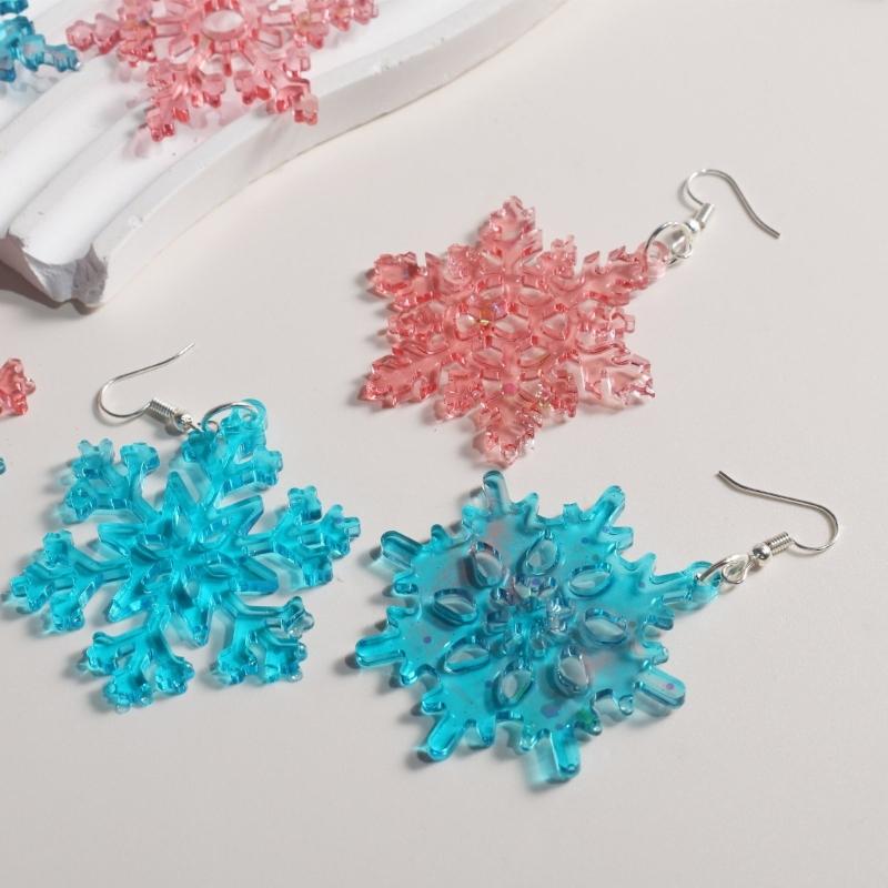 Delicate Snowflake Epoxy Resin Molds Sturdy Silicone for DIY Christmas Ornaments Jewelry Pendants and Keychains