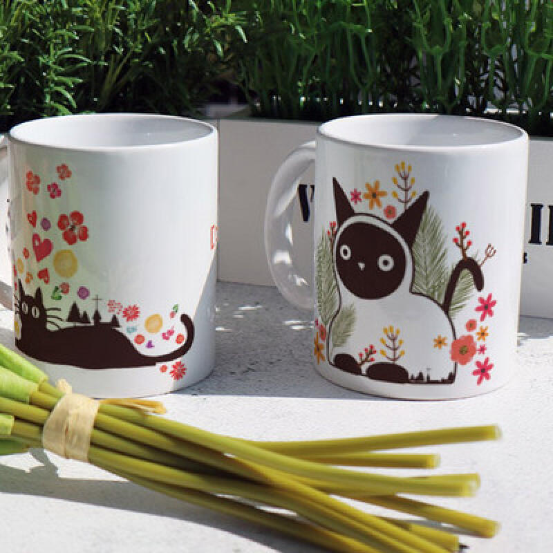 ie020-Design Mug 2p-Church and Animals 02