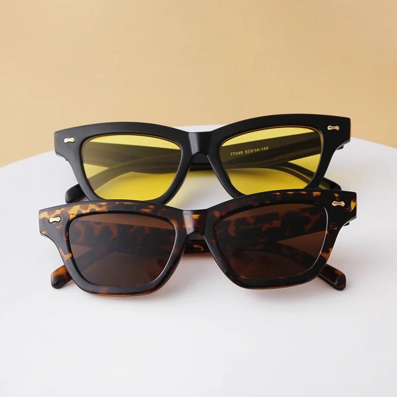 Fashion Cat Eye Sunglasses Women Men  Vintage 90S Rivet Tortoise Frame Yellow Lens Square Sun Glasses Shades Eyewear Female