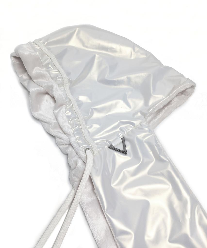 Beullaegbiseuteu Reversible Balaclava _ White Pearl _ Ac4502