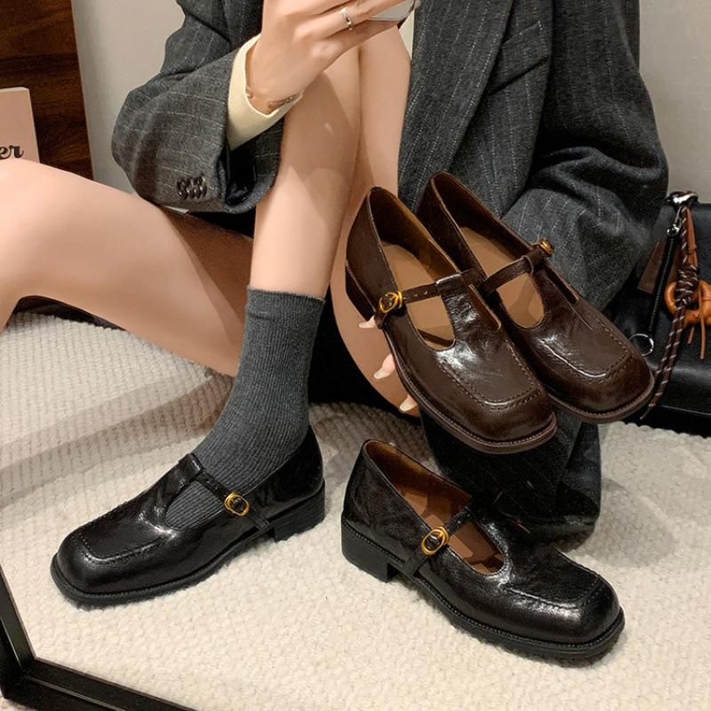 New women's cowhide loafers black large size non-slip thick sole comfortable sheepskin women's shoes light mouth four seasons single shoes women