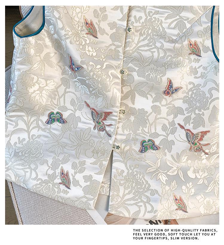 2025 Spring Retro Chinese Sleeveless Waistcoat with Stand Collar & Embroidery