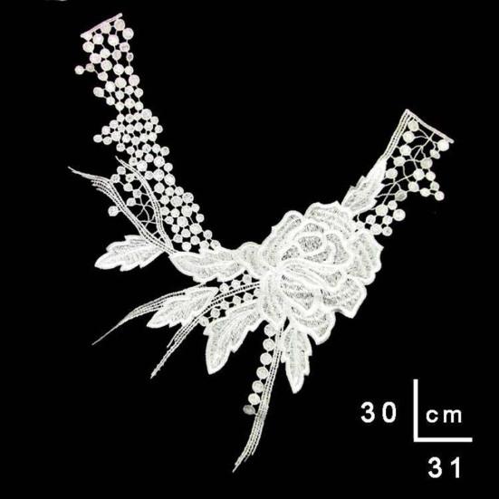 Floral Embroidered Neckline Neck Collar Neckwear Trim Clothes Sewing Applique
