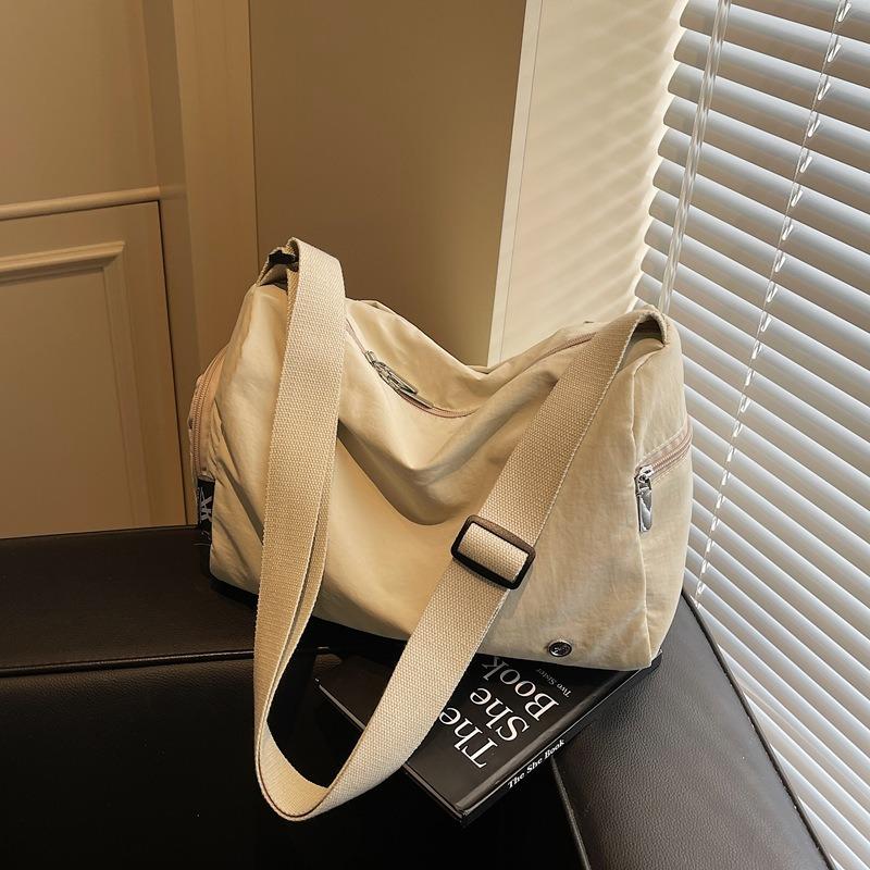 Women's Bag New Women's Bag Lightweight Nylon Lightweight Casual Messenger Bag Large Capacity Shoulder Diagonal Span Bag