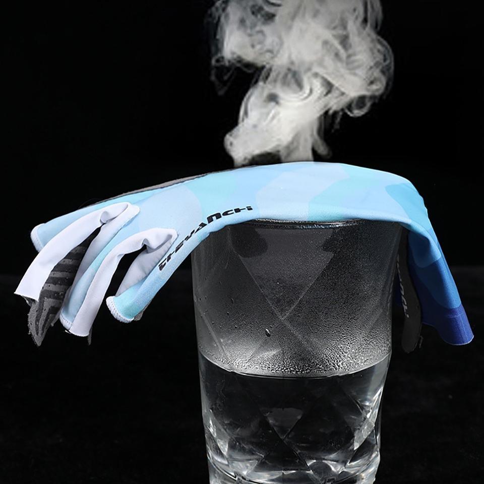 Summer Fishing Gloves Non-Slip Breathable Half Finger Ice Silk Gloves for Fishing Riding Unisex Wear-Resistant