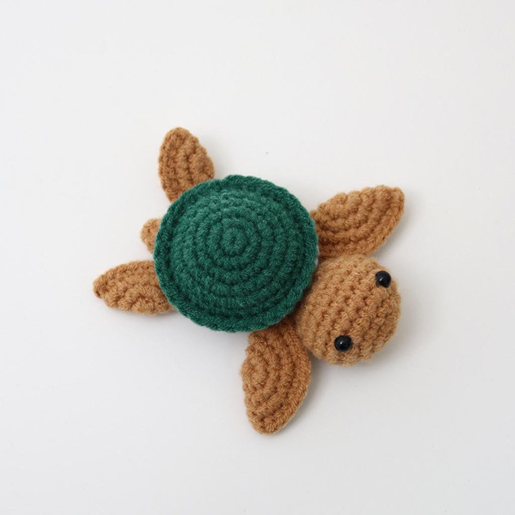 Neues Klassisches und Bequemes Handgefertigtes Garngeflecht Niedlicher Anhänger Häkel Schildkröte für Freunde Kreatives Geschenk Häkelpuppe