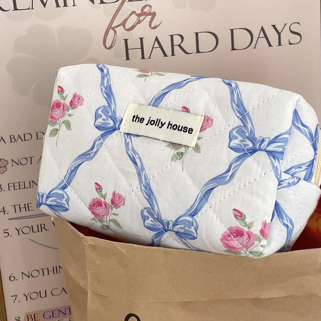 Vintage Butterfly Bow Flower Toiletry Bag With Soft Polyester Material For Daily Use