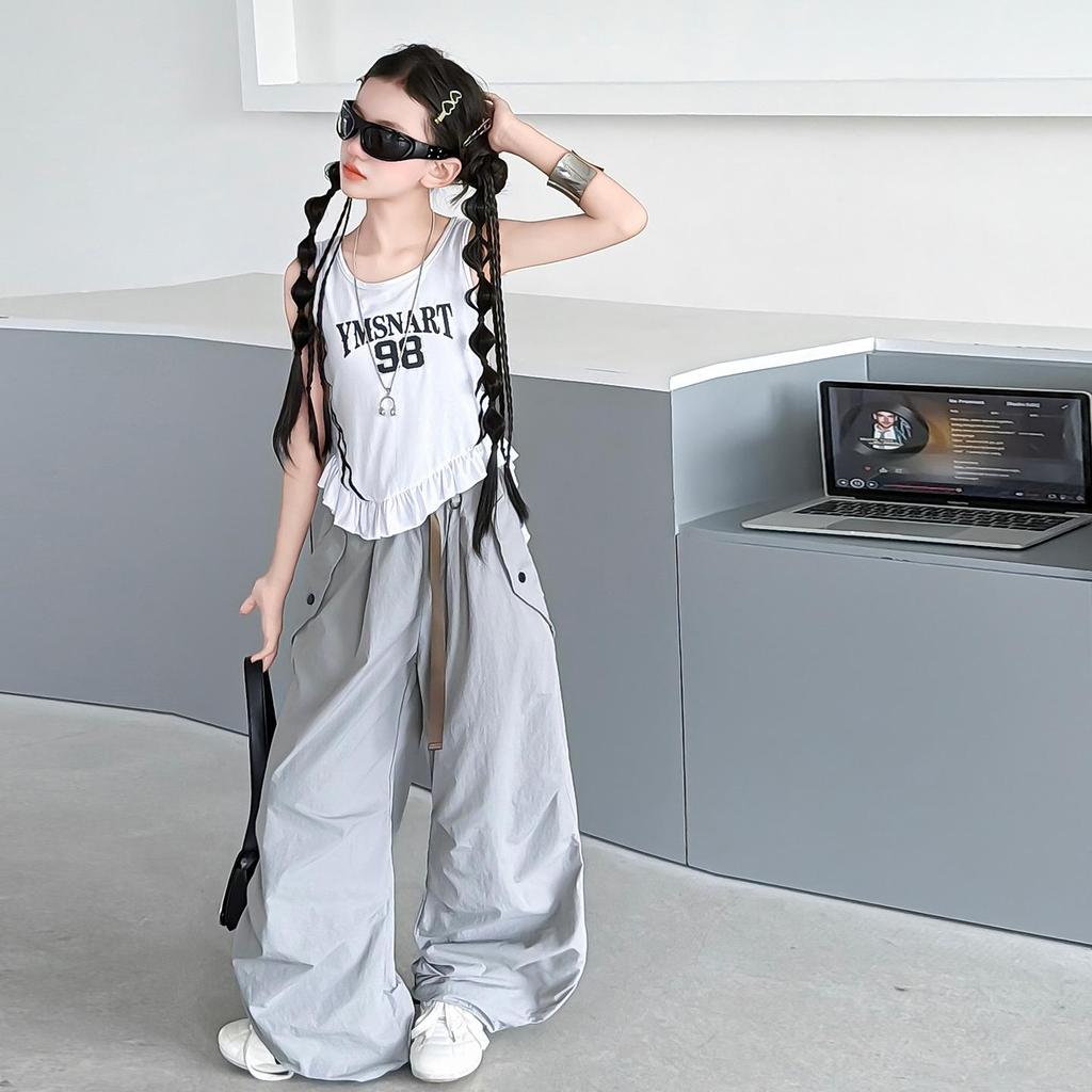 Zweiteiler im koreanischen Streetdance-Stil für Mädchen: Gestreifte ärmellose schnelltrocknende Weste & Hose mit weitem Bein.