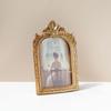 Classical Wall Mount Photo Frame With Stand Elegant Antique Resins Picture Frame For Living Room Bedroom Office Decors