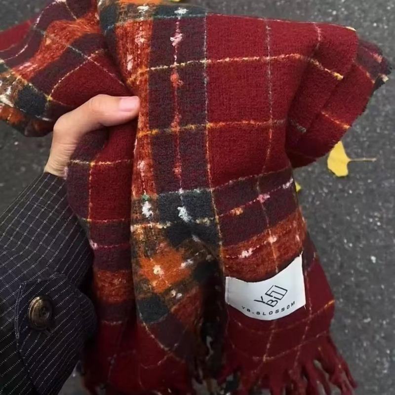 New red atmosphere red scarf Chinese New Year Christmas scarf women's long winter versatile knitted shawl scarf