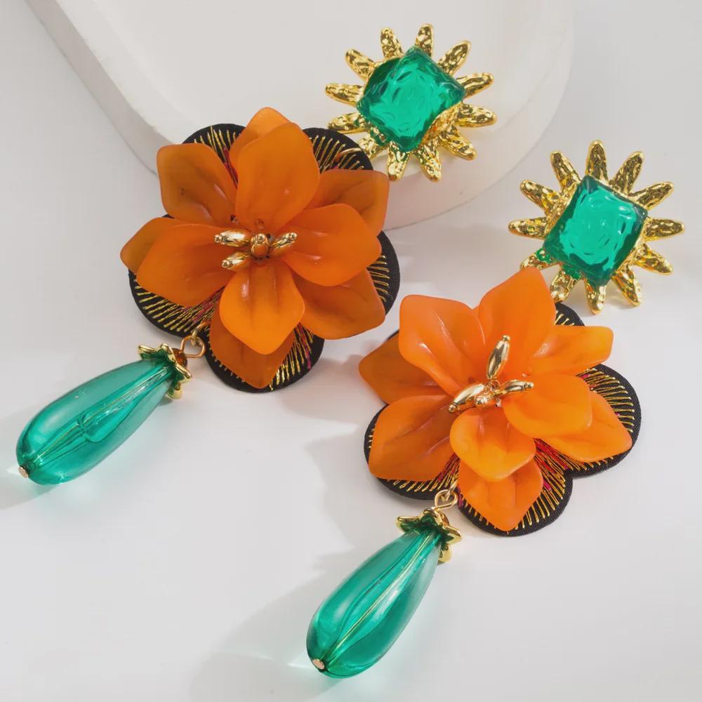 European & American Fashion Resin Flower Pendant Earrings: Creative, Exaggerated, Multi-layered Ethnic Holiday Style for Women