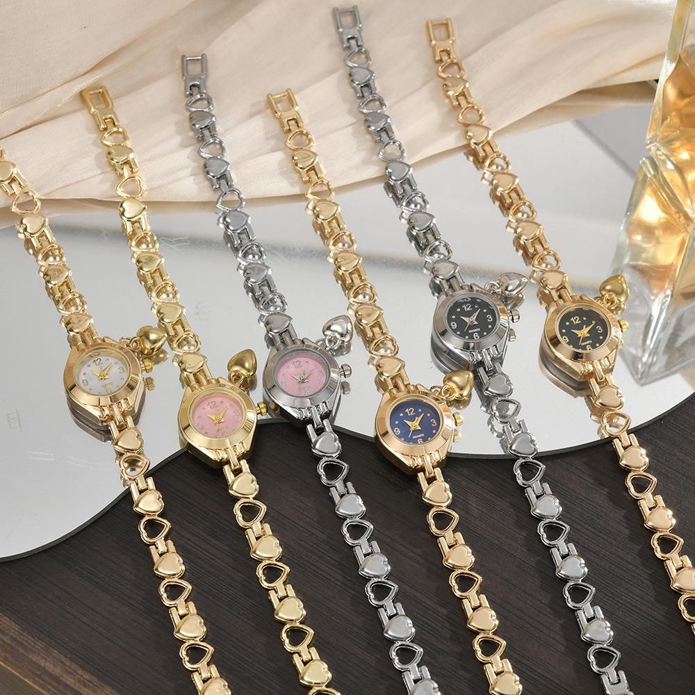New Elegant Alloy Quartz Pendant Watch Bracelet Fashion Women's Watch Small Dial