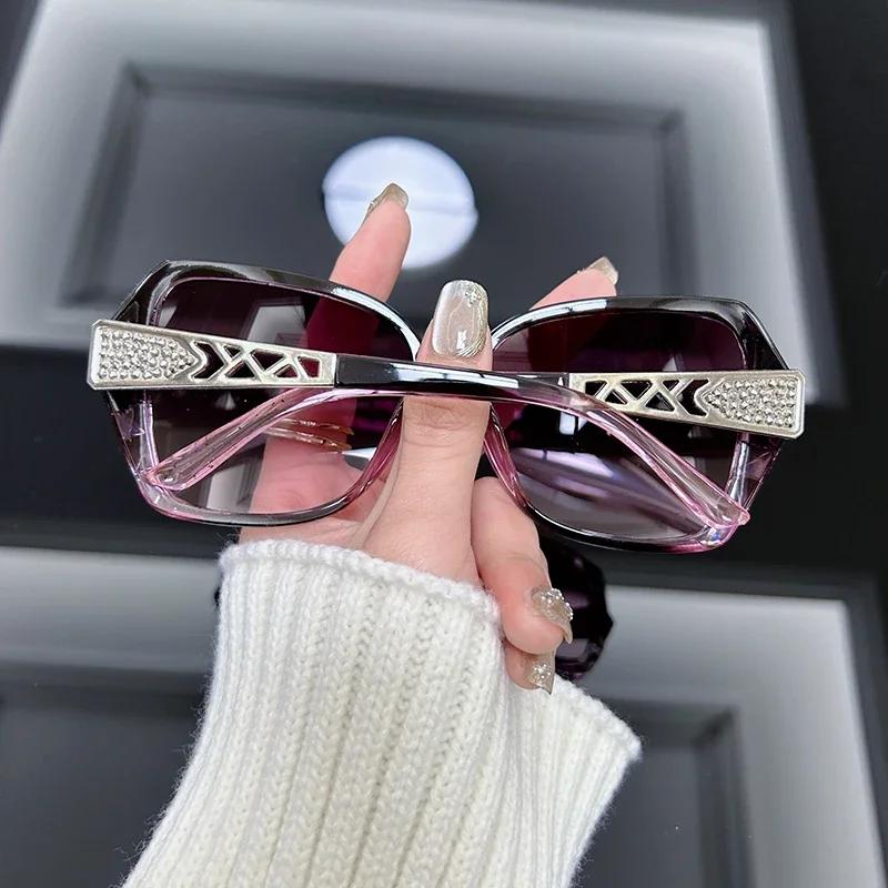 Vintage Oversized Sunglasses Women Brand Big Frame Retro Sun Glasses Female Fashion Shades Black Gradient Glasses