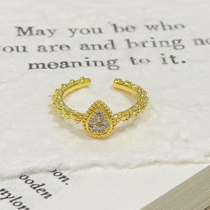 Medieval Vintage Water Drop Zircon Hammer Pattern Love Copper Coin Open Ring Personality Niche High Sense Ring Woman