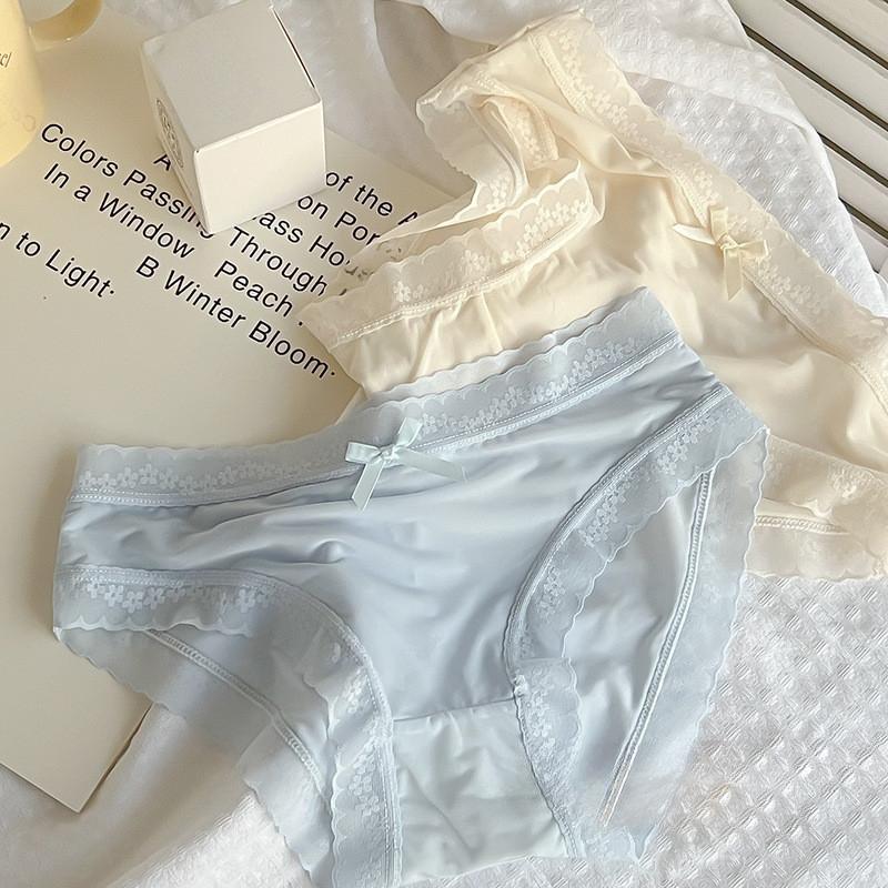 Women Ice Silk Seamless Panties Cream Underwear Sexy Lace Breathable Quick Drying Nude Feel Lingerie