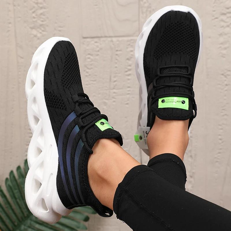 Damen Mesh Schuhe Luxusmarke Atmungsaktiv Leichtgewicht Laufschuhe Gym Training Yoga Schuhe Modische Freizeit Sportschuhe mit Schnürung