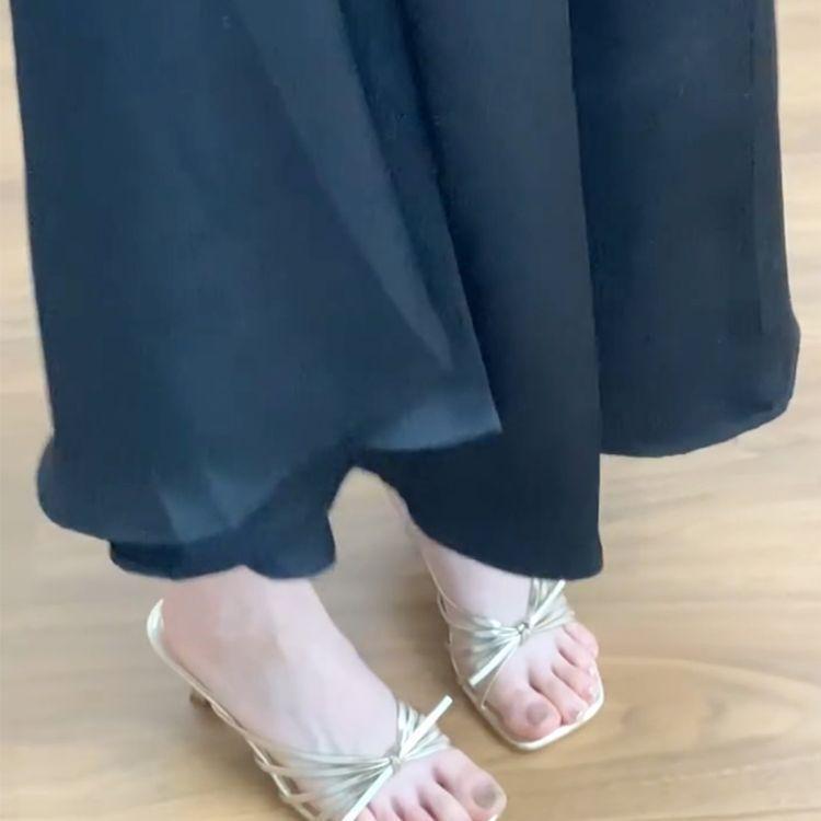 Sexy Temperament Thin Heel Open-toed High Heels Women's 2025 New Niche Thin Strap Square Head Bow Soft-soled Sandals