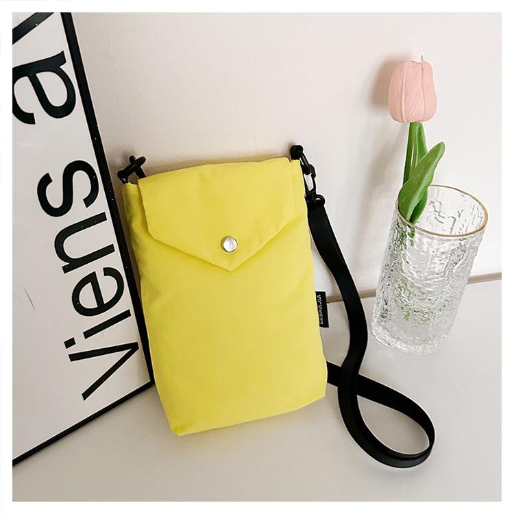 Literary Small Fresh and Light Nylon Cloth Messenger Mobile Phone Bag Women's Casual Versatile Mini Cute Small Square Bag