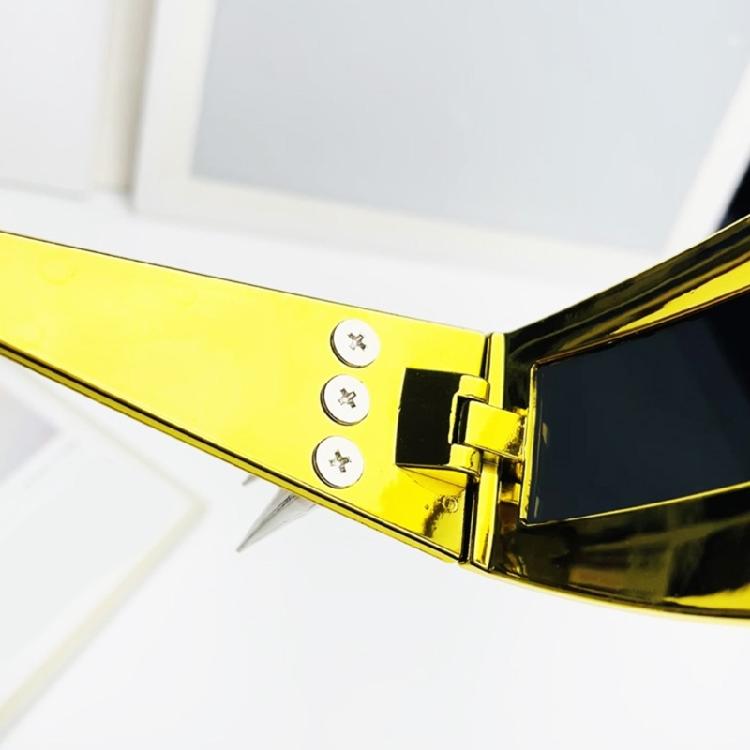 Mutige Punk-Style Sonnenbrille mit Nieten-Detail PC-Rahmen Sonnenfilter Unisex Augenschutz Ausrüstung für Damen und Herren