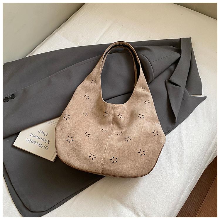 

Модная повседневная простая текстура персонализированная трендовая наплечная сумка-тоут осенняя новинка нишевая женская сумка большой вместимости хаки