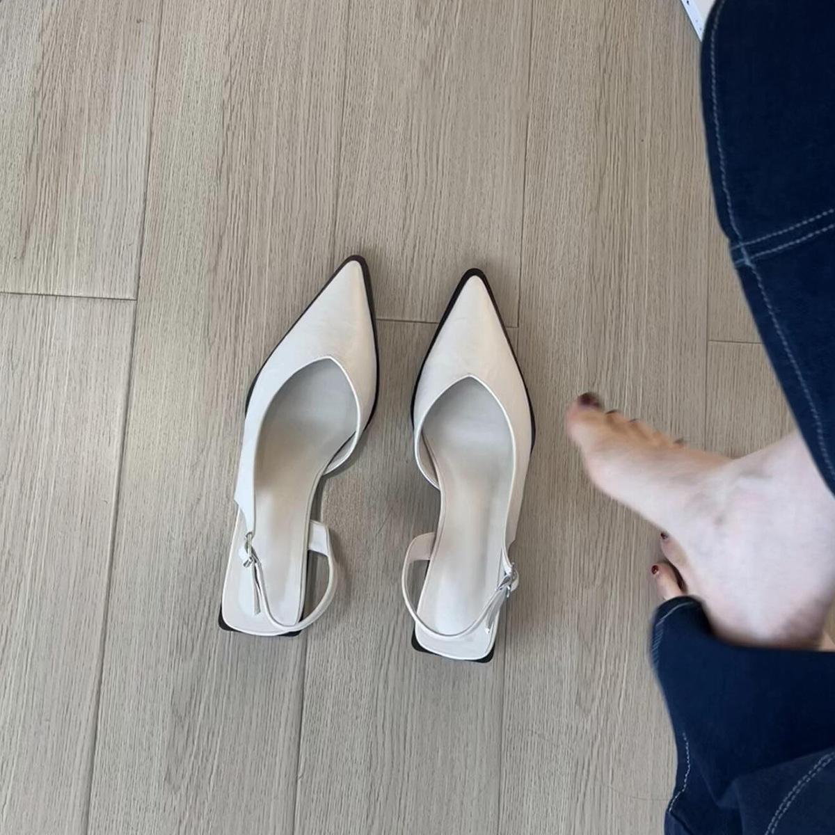 

Ретро простой темперамент острый носок сумка голова сандалии женские летние толстый каблук один педаль задний тройной ремешок одинарная обувь 39