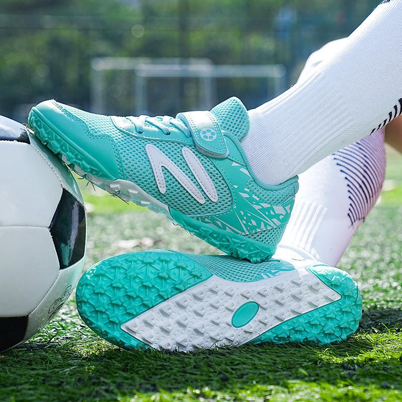 

Сетчатые детские футбольные бутсы на липучке для подростков, студентов, дышащие, для детей среднего и старшего возраста, для тренировок по игре, для мужчин 28