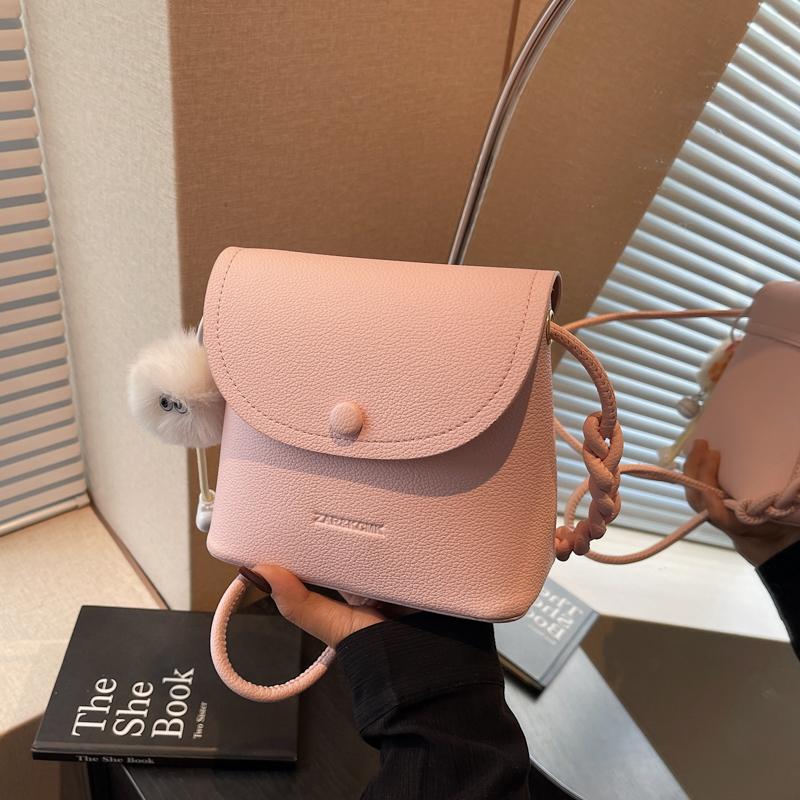 New Light Luxury PU Versatile Crossbody Bag for Women 2026  Retro Bucket Bags Casual Versatile Niche Single Shoulder Bag