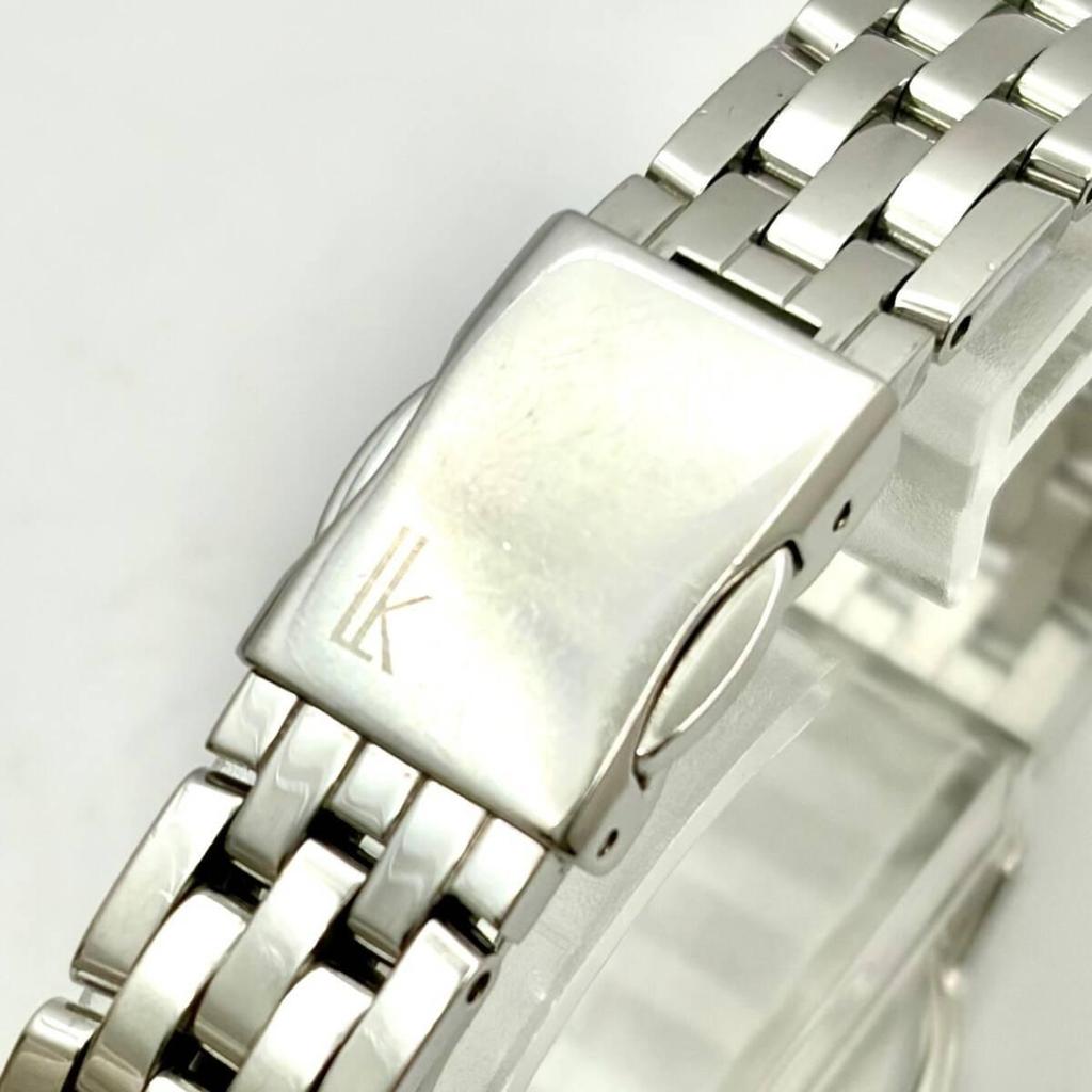 Used [New Battery] SEIKO 4P Diamond Shell Ladies Watch Silver 1N01-0HE0 573019