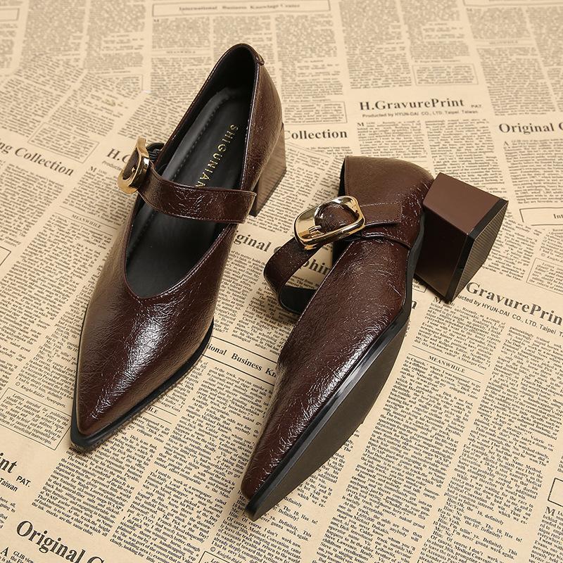 83656-2 women's shoes 2025 spring and summer new shallow mouth leather shoes pointed Mary Jane high heel retro single shoes