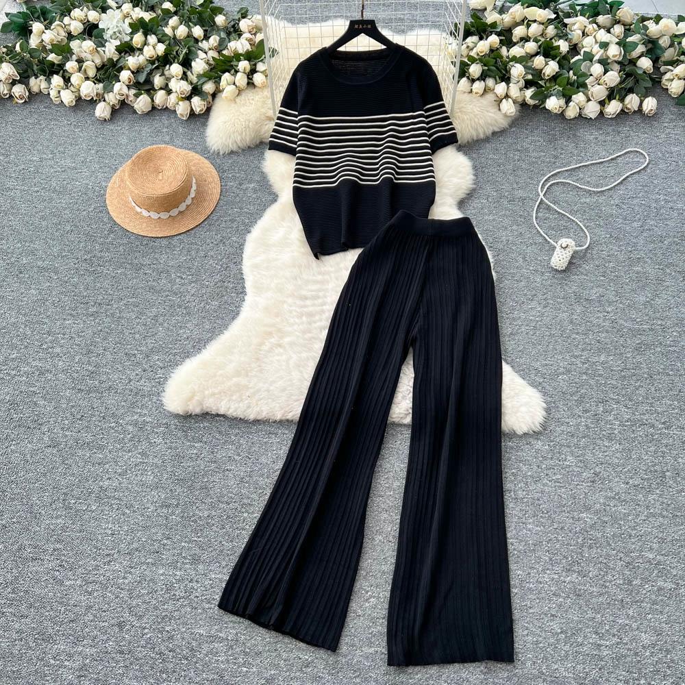 

Летний женский полосатый трикотажный свитер, брюки, комплект из двух предметов, короткий рукав, пуловер, топ и широкие брюки One size чёрный