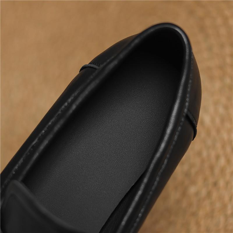 Women's low-heeled single shoes, spring and autumn models, full leather thick-heeled large-size casual shoes inside and outside, loafers.