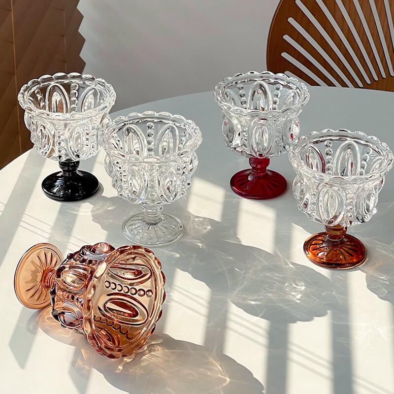 ZISIZ French Romantic Retro Embossed Champagne Glass