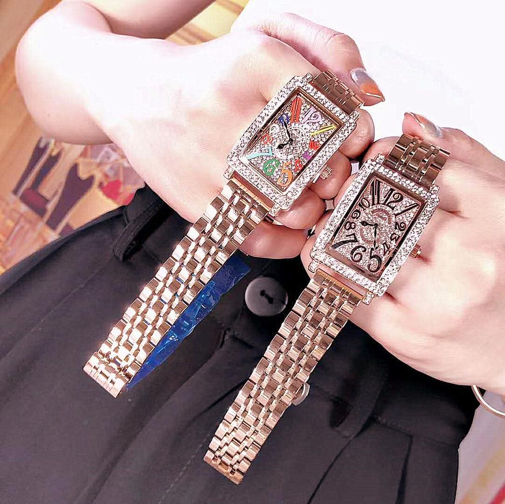 Watch Ladies Fashion Retro Steel Belt Digital Rectangle Bracelet Tide Diamond Watch