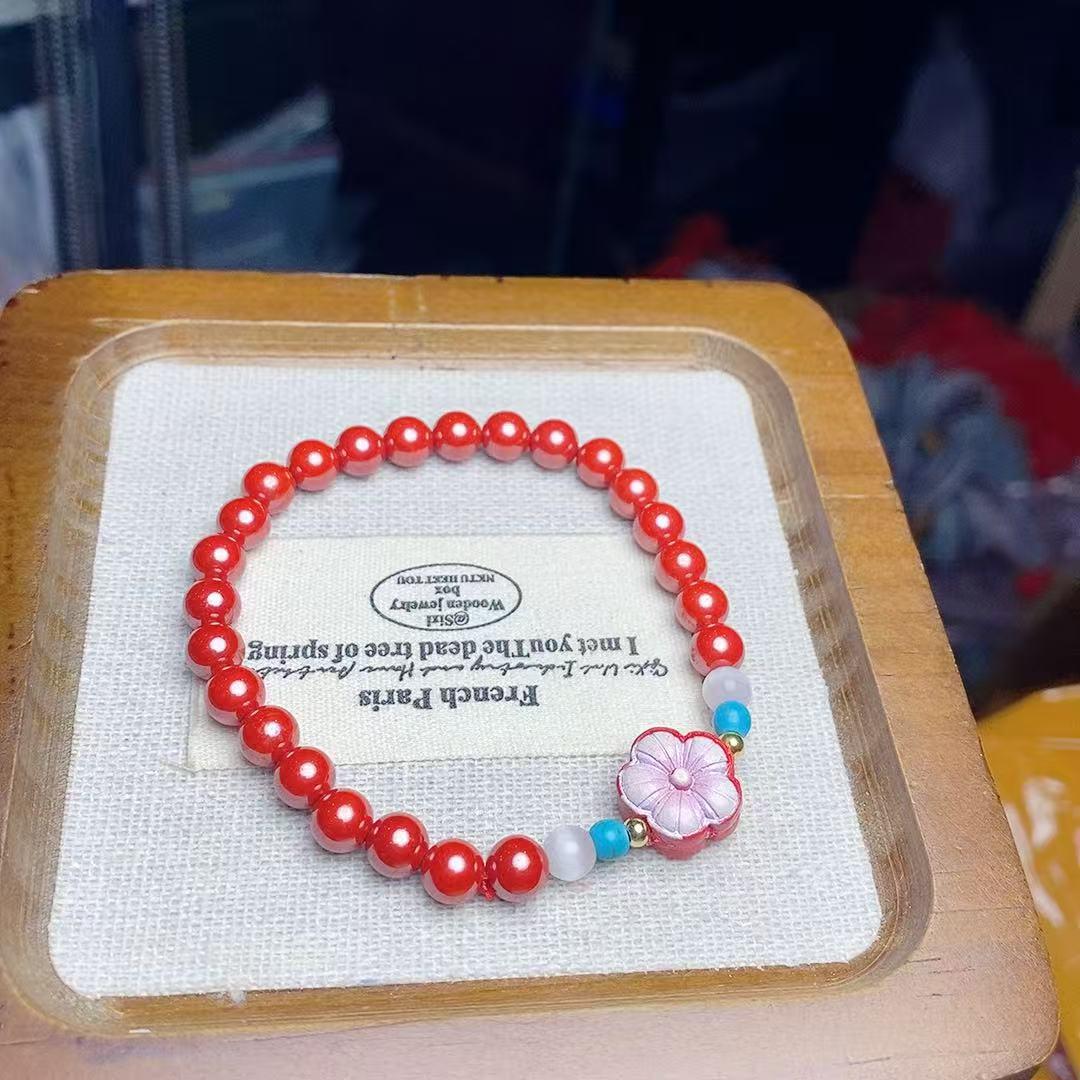 Elegant Women s Beaded Bracelet: Imperial Sand with Floral Accents киноварь