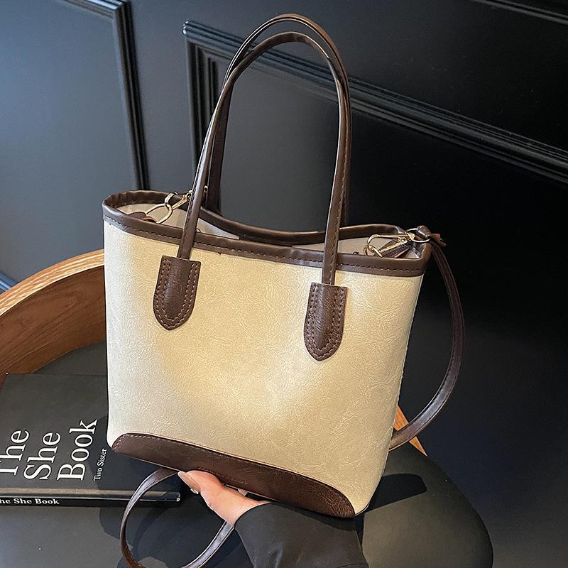 Work Commuting Underarm Bag for Women In Autumn and Winter Retro Fashion Versatile Tote Bag Korean Version Niche Design Underarm Bag