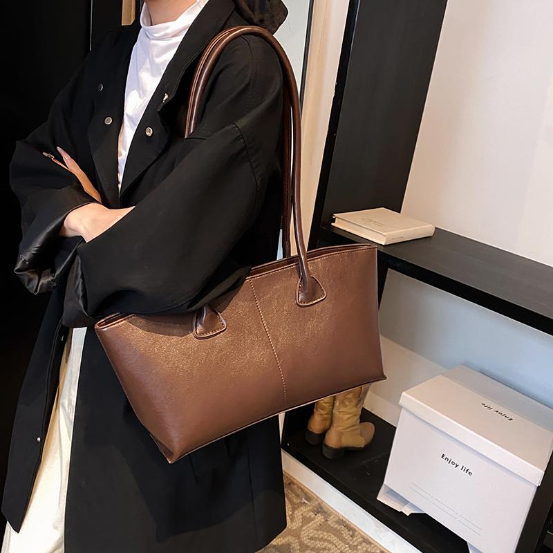 Burgundy Underarm Shoulder Bags For Women Pure Color PU Leather Large Capacity Casual Tote Bags 2026 Winter New Luxury Handbags
