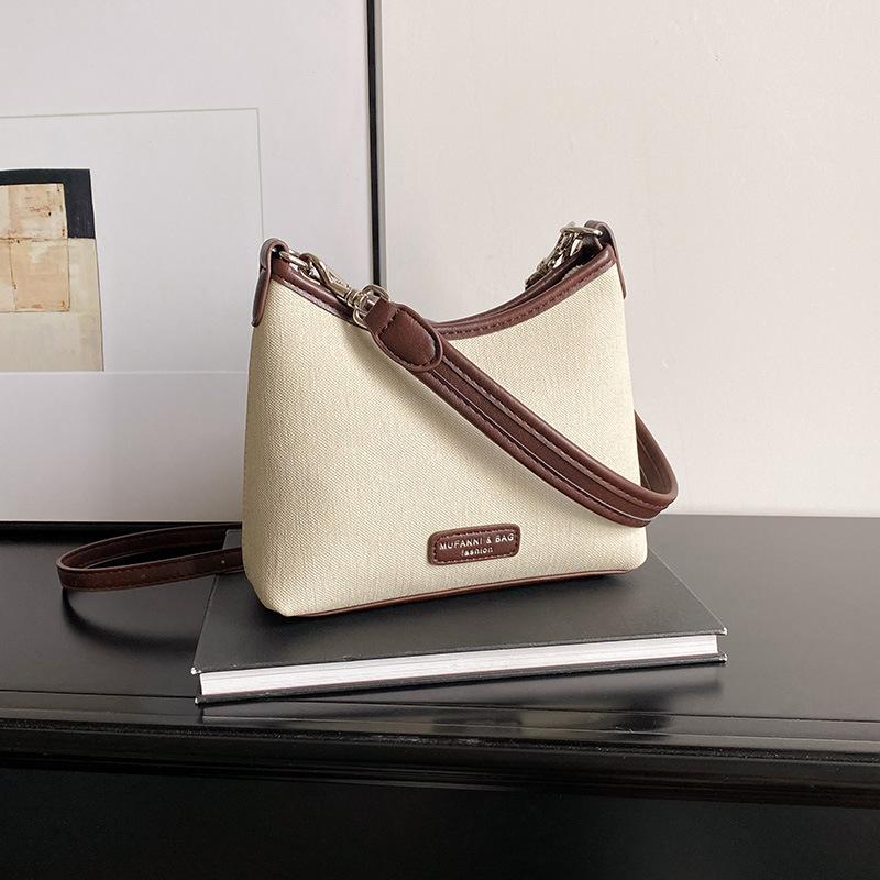 

Простая повседневная наплечная сумка женская новая универсальная дорожная сумка высокого класса сумка-мессенджер сумка-пельмень