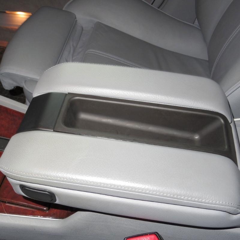 Plastic Auto Organizers Vehicle Storage Solution Universal Plastic Storage Container Replace 51168215943 for E38 E39 E65 E66 