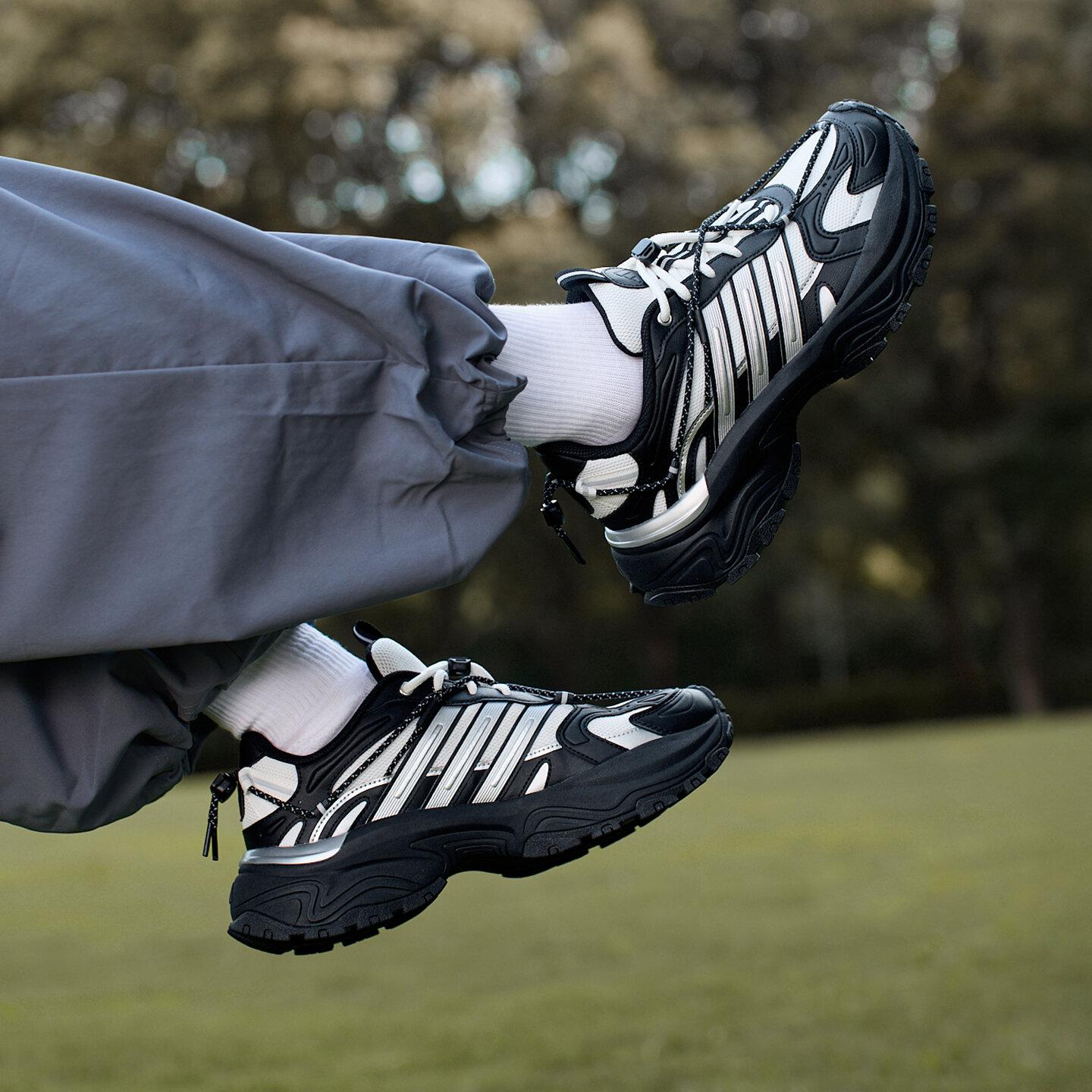 adidas Shadow Fever OD Core Black Grey Crystal White 36