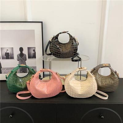 Spring New Style Fashionable Simple Casual Commuting Fashionable Crescent Bag Retro Hand-held One-shoulder Crossbody Bag Trendy